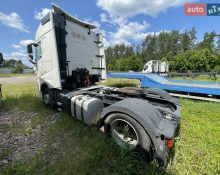 Білий Вольво FH 13, об'ємом двигуна 12.8 л та пробігом 833 тис. км за 41023 $, фото 19 на Automoto.ua