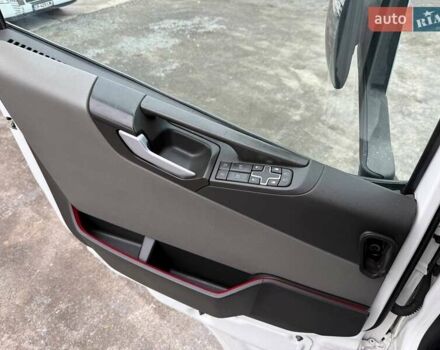 Белый Вольво FH 13, объемом двигателя 12.9 л и пробегом 803 тыс. км за 47178 $, фото 15 на Automoto.ua