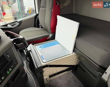 Белый Вольво FH 13, объемом двигателя 12.9 л и пробегом 803 тыс. км за 47178 $, фото 19 на Automoto.ua