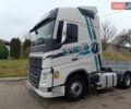 Белый Вольво FH 13, объемом двигателя 12.9 л и пробегом 810 тыс. км за 42468 $, фото 1 на Automoto.ua