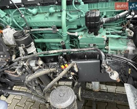 Белый Вольво FH 13, объемом двигателя 12.9 л и пробегом 700 тыс. км за 44888 $, фото 24 на Automoto.ua