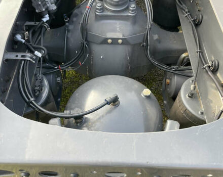 Білий Вольво FH 13, об'ємом двигуна 12.9 л та пробігом 750 тис. км за 44888 $, фото 16 на Automoto.ua