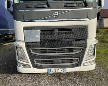 Білий Вольво FH 13, об'ємом двигуна 12.9 л та пробігом 750 тис. км за 44888 $, фото 6 на Automoto.ua