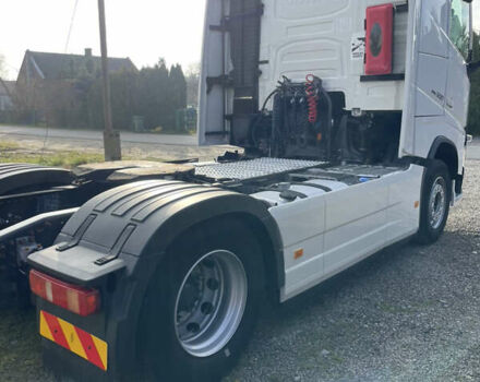 Білий Вольво FH 13, об'ємом двигуна 12.9 л та пробігом 750 тис. км за 44888 $, фото 14 на Automoto.ua