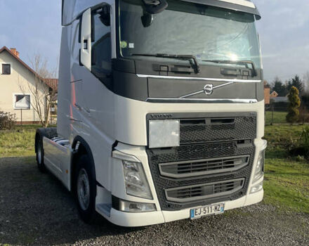 Білий Вольво FH 13, об'ємом двигуна 12.9 л та пробігом 750 тис. км за 44888 $, фото 1 на Automoto.ua