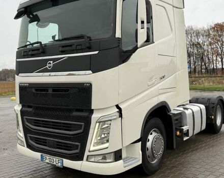 Белый Вольво FH 13, объемом двигателя 12.9 л и пробегом 700 тыс. км за 44888 $, фото 2 на Automoto.ua