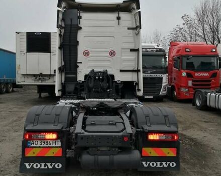 Белый Вольво FH 13, объемом двигателя 12.78 л и пробегом 735 тыс. км за 54500 $, фото 6 на Automoto.ua