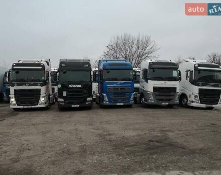 Белый Вольво FH 13, объемом двигателя 12.78 л и пробегом 735 тыс. км за 54500 $, фото 28 на Automoto.ua