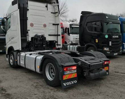 Белый Вольво FH 13, объемом двигателя 12.78 л и пробегом 735 тыс. км за 54500 $, фото 5 на Automoto.ua