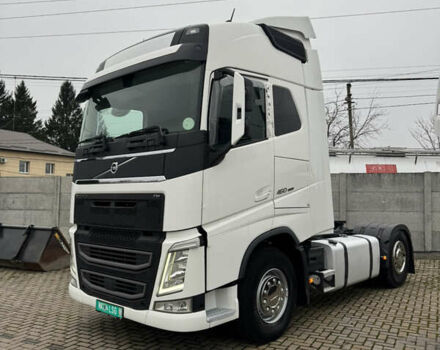 Белый Вольво FH 13, объемом двигателя 12.9 л и пробегом 870 тыс. км за 43500 $, фото 7 на Automoto.ua