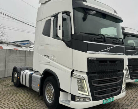 Белый Вольво FH 13, объемом двигателя 12.9 л и пробегом 870 тыс. км за 43500 $, фото 3 на Automoto.ua