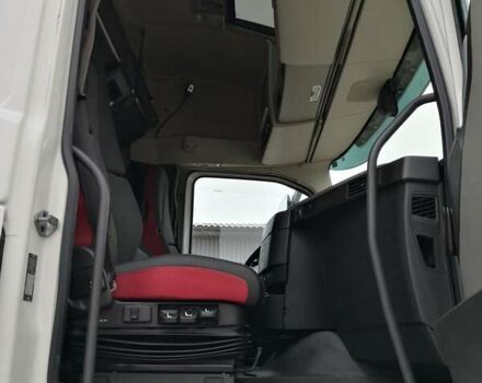 Белый Вольво FH 13, объемом двигателя 12.78 л и пробегом 735 тыс. км за 54500 $, фото 16 на Automoto.ua