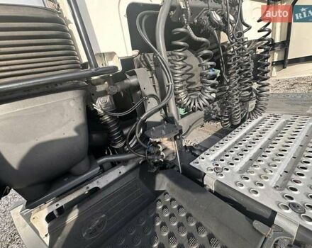 Вольво FH 13 2019 у Черкасах на Automoto.ua Білий Вольво FH 13, об'ємом двигуна 0 л та пробігом 650 тис. км за 55000 $, фото 8 на Automoto.ua