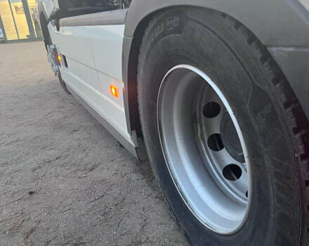 Білий Вольво FH 13, об'ємом двигуна 12 л та пробігом 236 тис. км за 89425 $, фото 10 на Automoto.ua