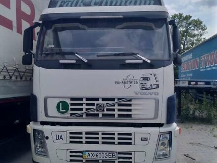 Вольво FH 13 2006 у Чернівцях на Automoto.ua Білий Вольво FH 13, об'ємом двигуна 12.78 л та пробігом 2 тис. км за 13500 $, фото 1 на Automoto.ua