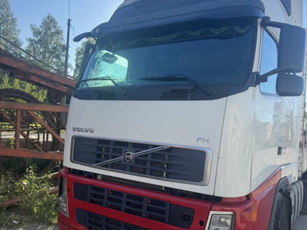 Вольво FH 13 2008 в Ивано-Франковске на Automoto.ua Белый Вольво FH 13, объемом двигателя 12.78 л и пробегом 790 тыс. км за 13955 $, фото 1 на Automoto.ua