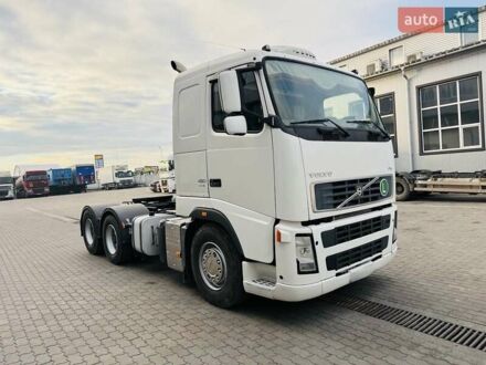 Белый Вольво FH 13, объемом двигателя 0 л и пробегом 764 тыс. км за 37500 $, фото 1 на Automoto.ua