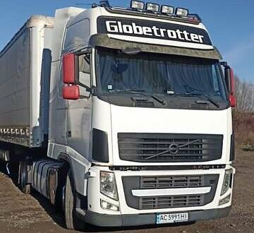 Белый Вольво FH 13, объемом двигателя 12.9 л и пробегом 200 тыс. км за 23500 $, фото 1 на Automoto.ua