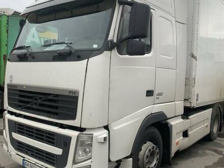 Белый Вольво FH 13, объемом двигателя 12.9 л и пробегом 2 тыс. км за 19500 $, фото 1 на Automoto.ua