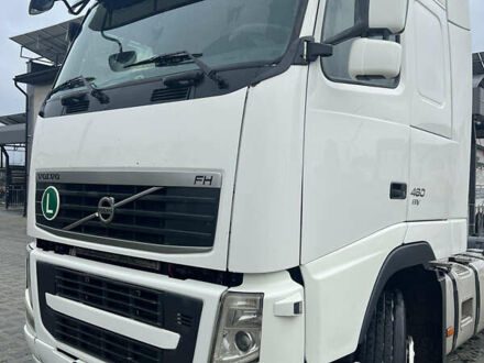 Белый Вольво FH 13, объемом двигателя 12.9 л и пробегом 1 тыс. км за 18000 $, фото 1 на Automoto.ua