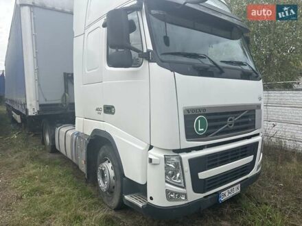 Вольво FH 13 2012 в Ровно на Automoto.ua Белый Вольво FH 13, объемом двигателя 0 л и пробегом 990 тыс. км за 22000 $, фото 1 на Automoto.ua