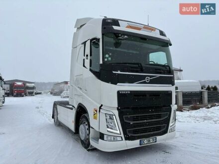 Белый Вольво FH 13, объемом двигателя 0 л и пробегом 950 тыс. км за 34444 $, фото 1 на Automoto.ua