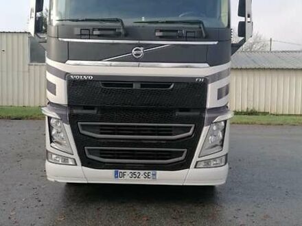 Белый Вольво FH 13, объемом двигателя 12.9 л и пробегом 960 тыс. км за 33888 $, фото 1 на Automoto.ua