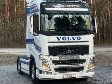 Білий Вольво FH 13, об'ємом двигуна 0 л та пробігом 827 тис. км за 43755 $, фото 1 на Automoto.ua