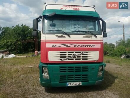 Вольво FH 13 2008 у Смеле на Automoto.ua Бежевий Вольво FH 13, об'ємом двигуна 0 л та пробігом 280 тис. км за 40000 $, фото 1 на Automoto.ua