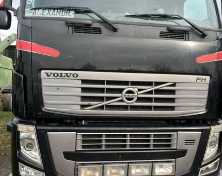 Черный Вольво FH 13, объемом двигателя 12.8 л и пробегом 580 тыс. км за 41744 $, фото 1 на Automoto.ua