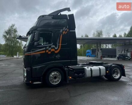 Черный Вольво FH 13, объемом двигателя 13 л и пробегом 900 тыс. км за 27300 $, фото 9 на Automoto.ua
