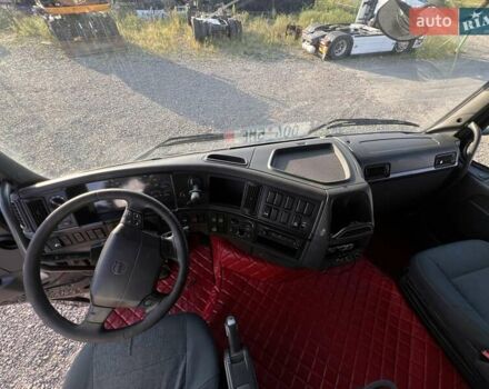 Черный Вольво FH 13, объемом двигателя 0 л и пробегом 957 тыс. км за 22700 $, фото 19 на Automoto.ua