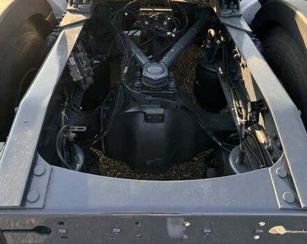 Черный Вольво FH 13, объемом двигателя 0 л и пробегом 957 тыс. км за 22700 $, фото 9 на Automoto.ua