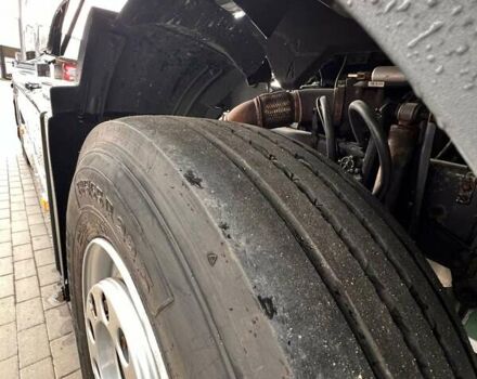 Вольво FH 13 2012 у Тячеве на Automoto.ua Чорний Вольво FH 13, об'ємом двигуна 12.9 л та пробігом 837 тис. км за 26500 $, фото 23 на Automoto.ua
