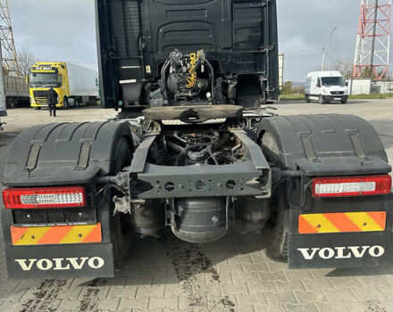 Черный Вольво FH 13, объемом двигателя 0 л и пробегом 825 тыс. км за 29500 $, фото 5 на Automoto.ua