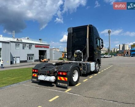 Чорний Вольво FH 13, об'ємом двигуна 12.78 л та пробігом 741 тис. км за 34398 $, фото 6 на Automoto.ua