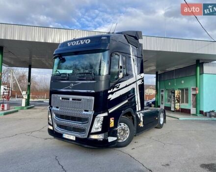 Чорний Вольво FH 13, об'ємом двигуна 0 л та пробігом 979 тис. км за 33900 $, фото 4 на Automoto.ua