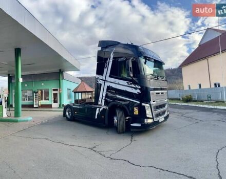 Чорний Вольво FH 13, об'ємом двигуна 0 л та пробігом 979 тис. км за 33900 $, фото 8 на Automoto.ua