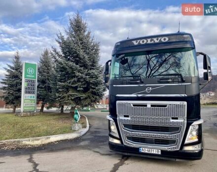 Чорний Вольво FH 13, об'ємом двигуна 0 л та пробігом 979 тис. км за 33900 $, фото 28 на Automoto.ua