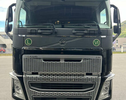 Чорний Вольво FH 13, об'ємом двигуна 0 л та пробігом 605 тис. км за 65000 $, фото 3 на Automoto.ua