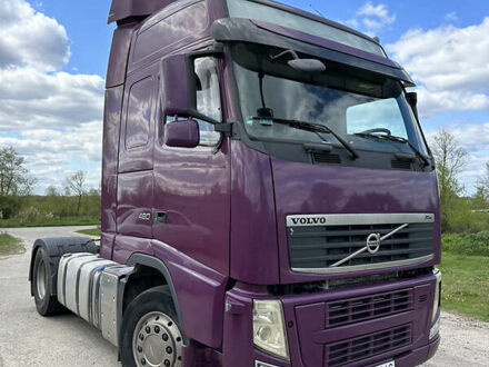 Фіолетовий Вольво FH 13, об'ємом двигуна 12.8 л та пробігом 1 тис. км за 28500 $, фото 1 на Automoto.ua