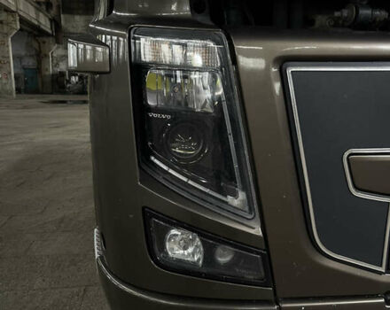 Коричневий Вольво FH 13, об'ємом двигуна 0 л та пробігом 913 тис. км за 29100 $, фото 12 на Automoto.ua