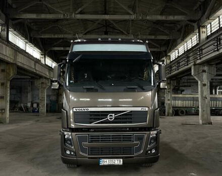 Коричневий Вольво FH 13, об'ємом двигуна 0 л та пробігом 913 тис. км за 29100 $, фото 1 на Automoto.ua