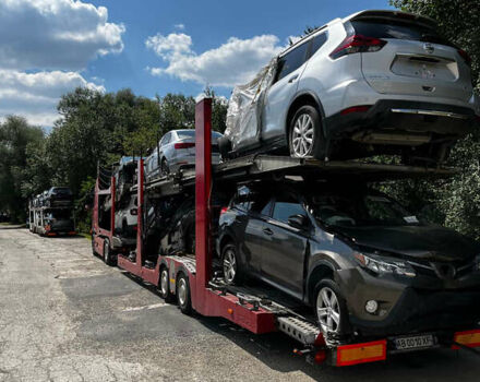 Червоний Вольво FH 13, об'ємом двигуна 12.78 л та пробігом 1 тис. км за 55000 $, фото 9 на Automoto.ua