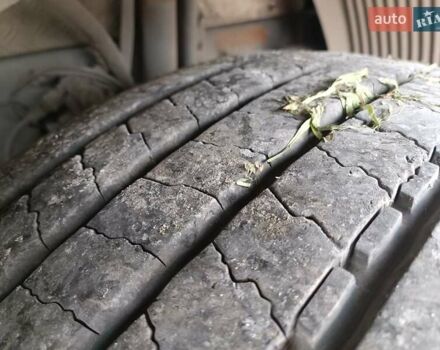 Красный Вольво FH 13, объемом двигателя 12.8 л и пробегом 2 тыс. км за 18500 $, фото 10 на Automoto.ua