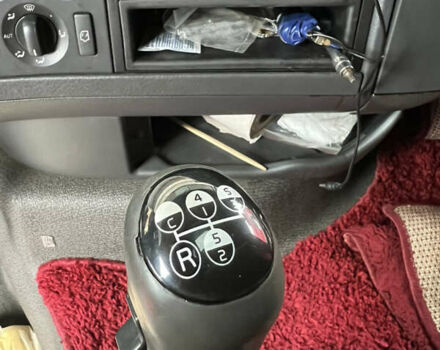 Червоний Вольво FH 13, об'ємом двигуна 0 л та пробігом 950 тис. км за 43000 $, фото 8 на Automoto.ua