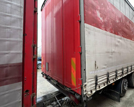 Червоний Вольво FH 13, об'ємом двигуна 0 л та пробігом 950 тис. км за 43000 $, фото 3 на Automoto.ua
