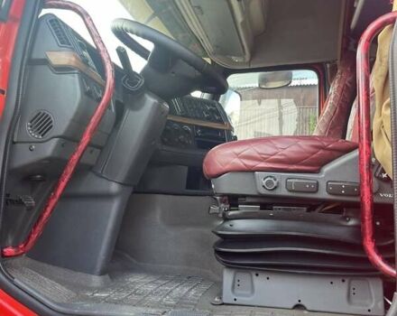 Вольво FH 13 2006 в Виннице на Automoto.ua Красный Вольво FH 13, объемом двигателя 13 л и пробегом 1 тыс. км за 16500 $, фото 18 на Automoto.ua