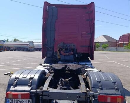 Красный Вольво FH 13, объемом двигателя 12.78 л и пробегом 1 тыс. км за 12000 $, фото 5 на Automoto.ua