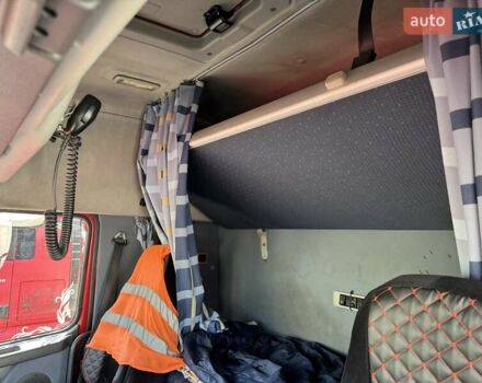 Червоний Вольво FH 13, об'ємом двигуна 0 л та пробігом 1 тис. км за 8600 $, фото 4 на Automoto.ua